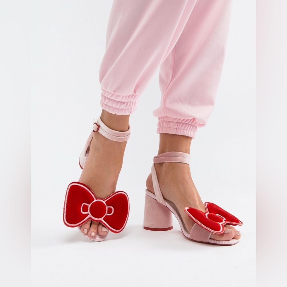 ASOS x Hello Kitty Velvet Bow Platform Heel Strap Sandals - Picture 2 of 9